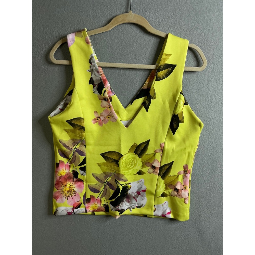 Bold Elements Top‎ Women's Large Floral Print Tank Top Sleeveless V-Neck Party